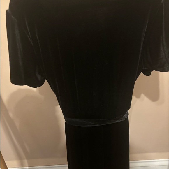 Sanctuary Velvet Slip Dress - Picture 4 of 5